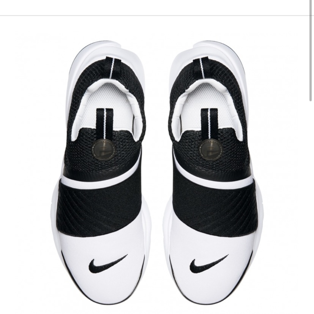BRAND NEW Nike presto extreme